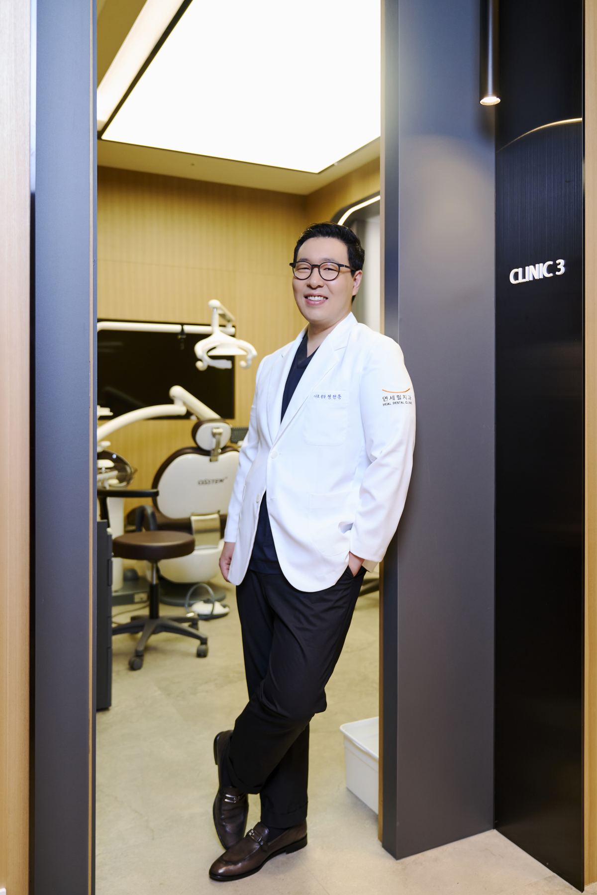 Dr. HyunJun Jeong